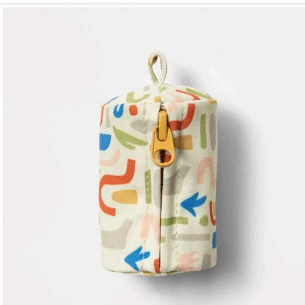 Fabric Dog Leash And Waste Bag Holder - Boots &
Barkley™ - Picture 3 of 11